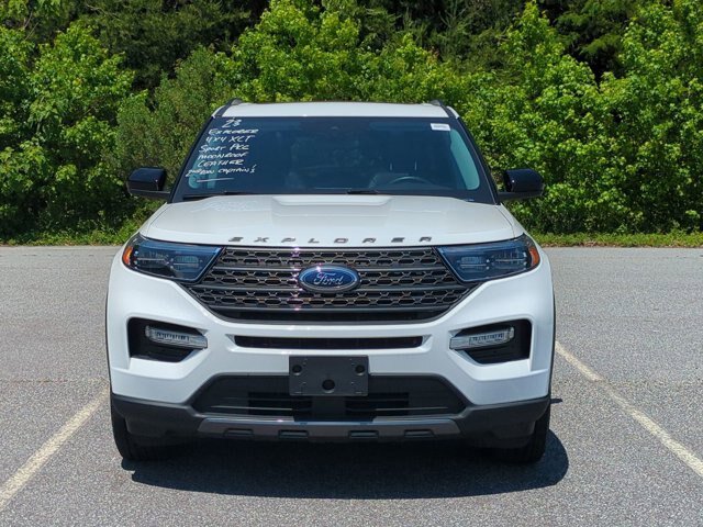 Certified 2023 Ford Explorer XLT w/ Equipment Group 202A AWD/4WD image 9