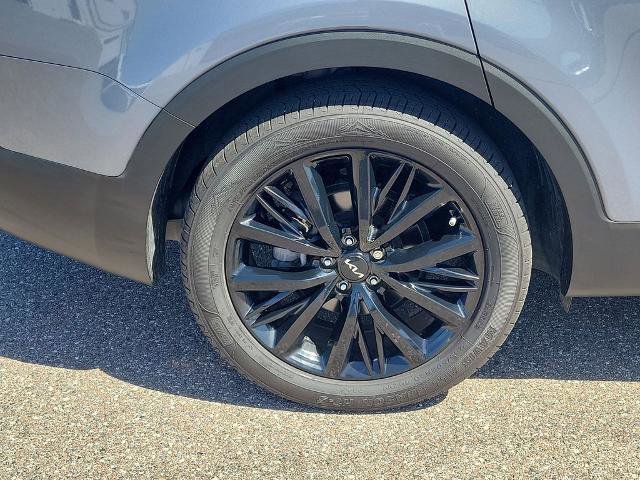 Used 2022 Kia Telluride SX w/ Towing Package image 5