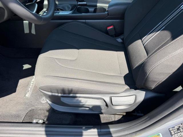 Used 2024 Hyundai Elantra SEL w/ Convenience Package FWD image 20