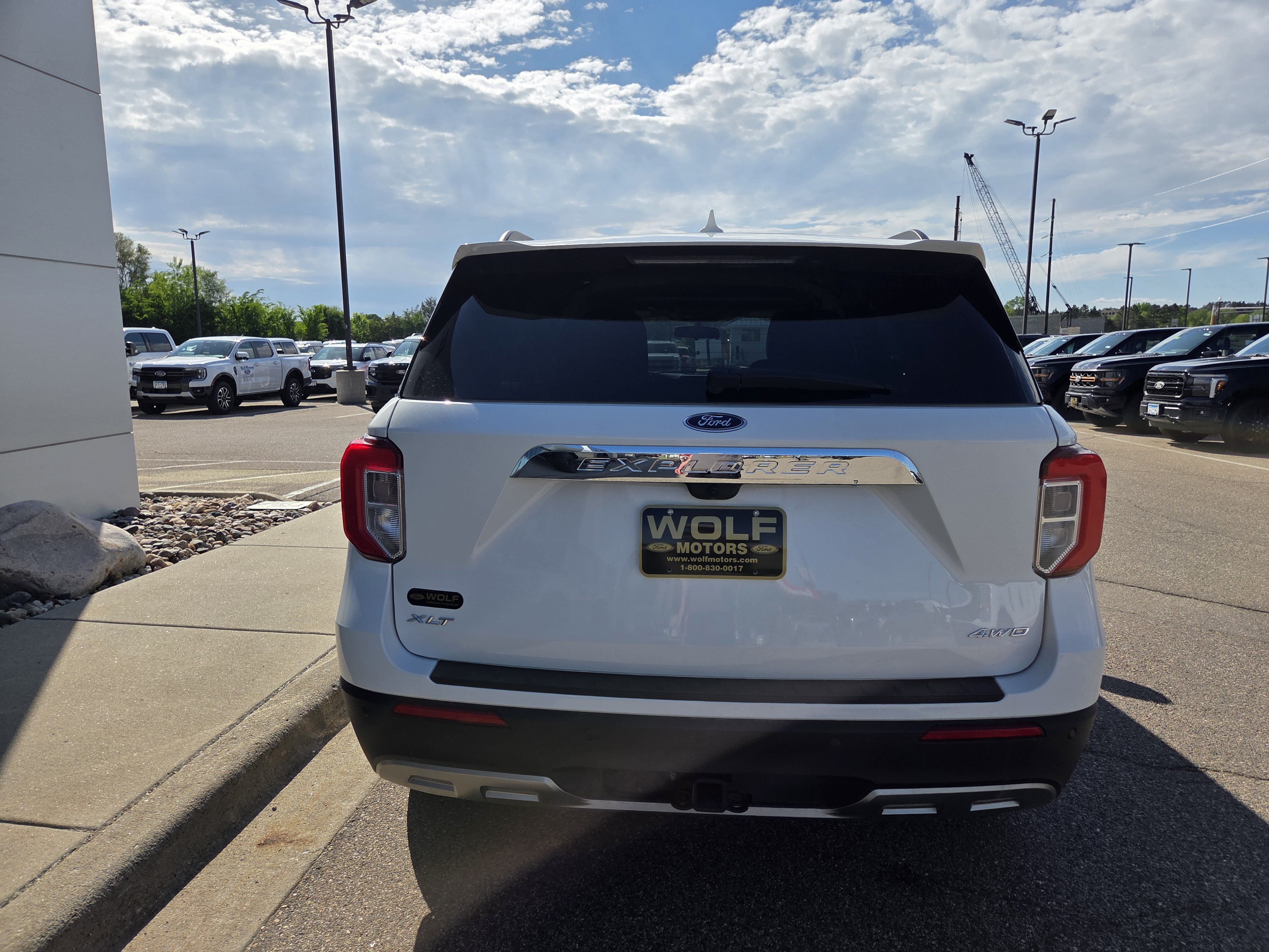 Certified 2023 Ford Explorer XLT w/ Equipment Group 202A AWD/4WD image 6