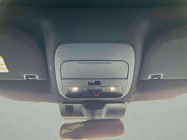 Certified 2022 Ford F150 XLT w/ Equipment Group 302A High image 28