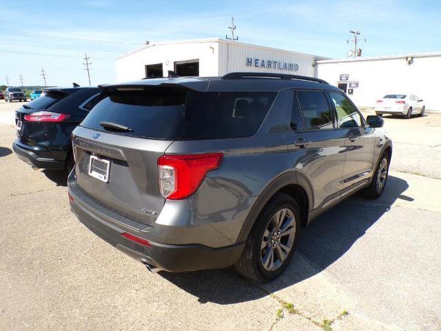 Certified 2023 Ford Explorer XLT w/ Equipment Group 202A AWD/4WD image 2