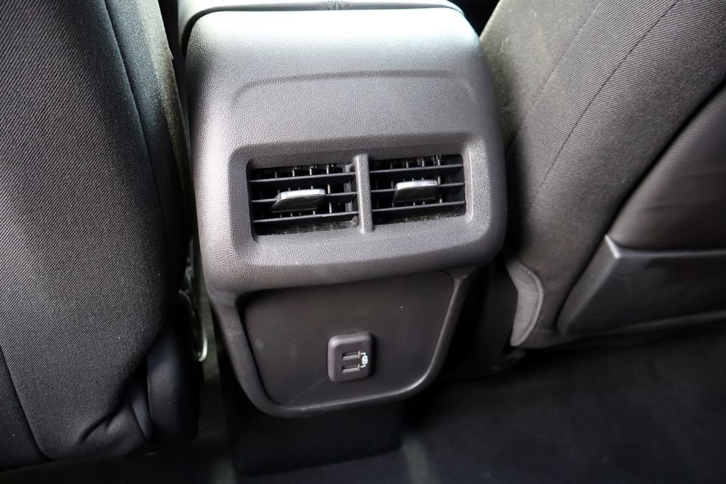 Used 2023 GMC Terrain SLE w/ Driver Convenience Package FWD image 29