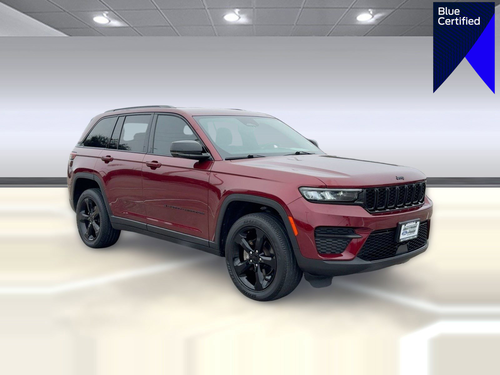 Used 2023 Jeep Grand Cherokee Altitude image 1