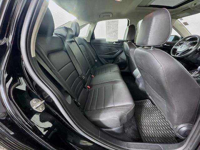 Used 2021 Volkswagen Jetta SE FWD image 26