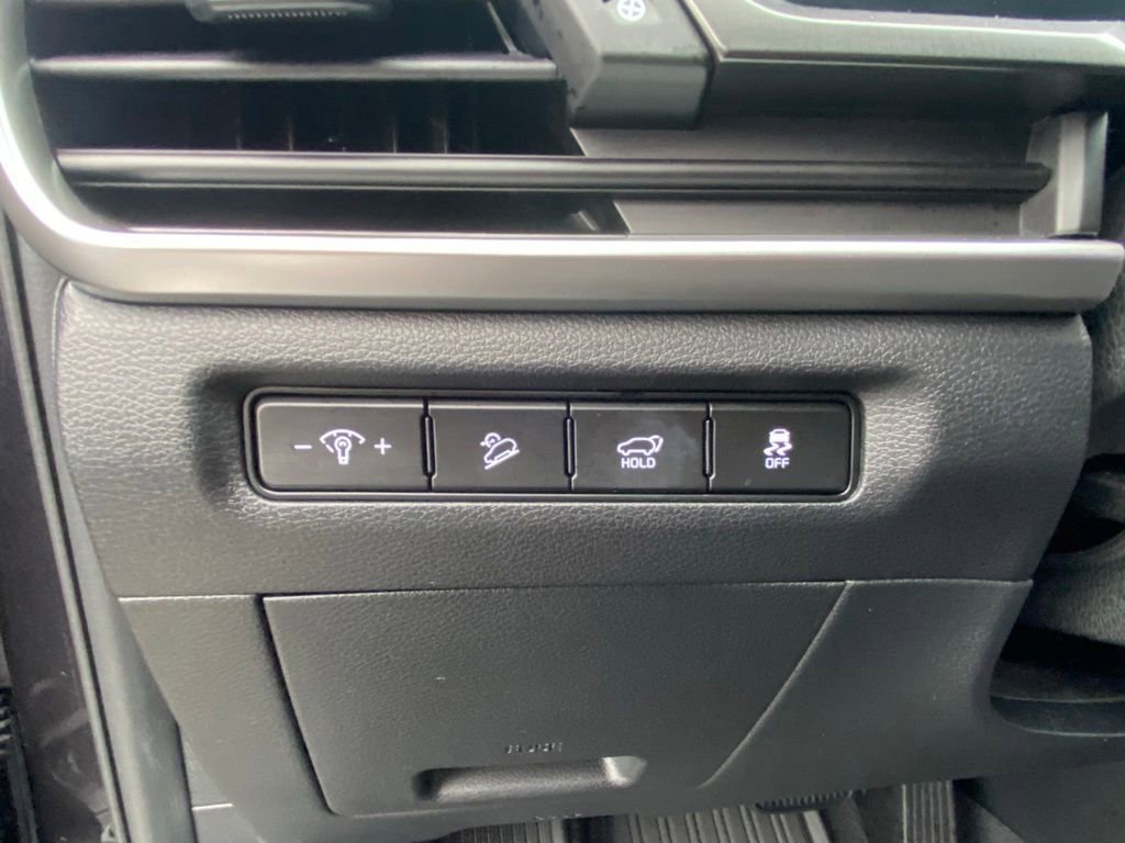 Used 2025 Kia Telluride S FWD image 12