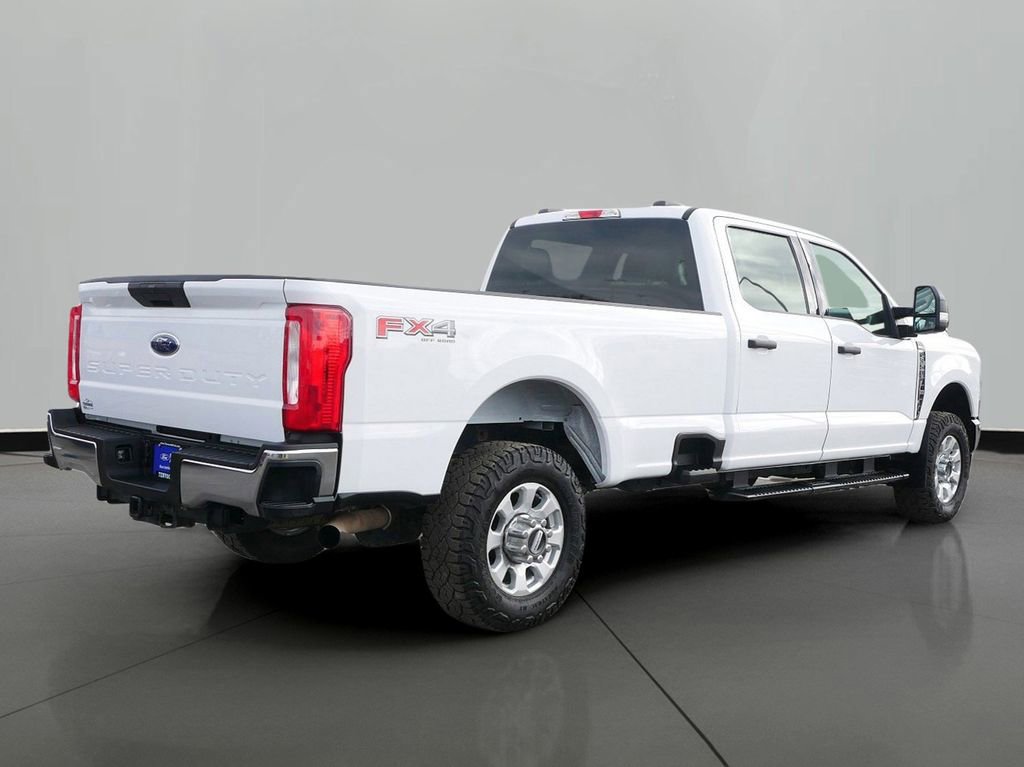 Certified 2024 Ford F350 XLT w/ FX4 Off-Road Package image 3