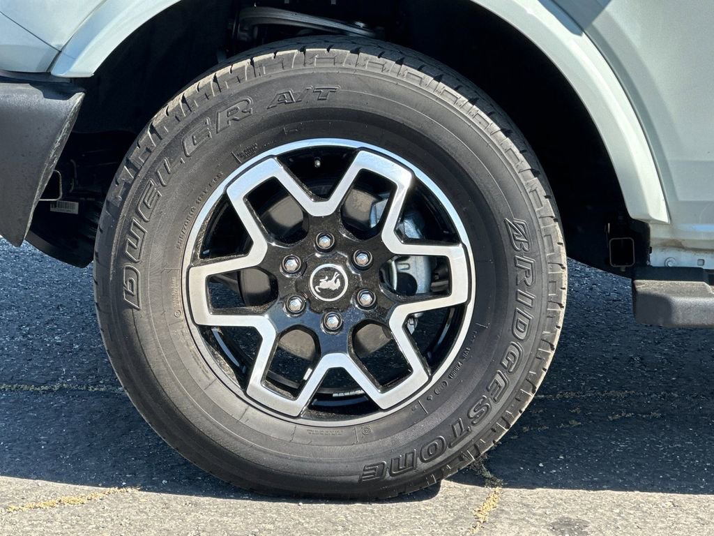 Certified 2022 Ford Bronco Outer Banks image 25