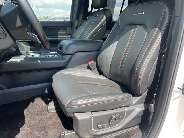 Certified 2022 Ford Expedition Platinum image 24