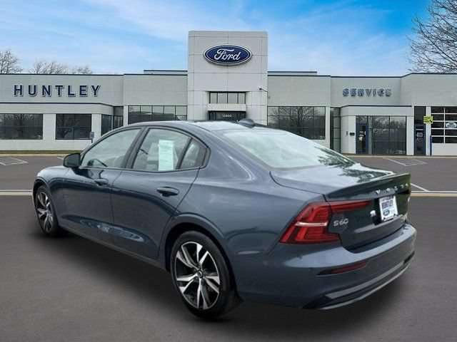 Used 2024 Volvo S60 B5 Core FWD image 5