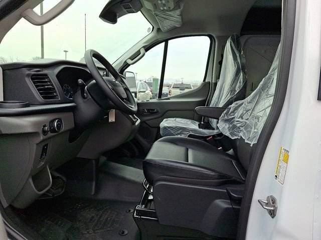Certified 2024 Ford Transit 250 Low Roof image 11