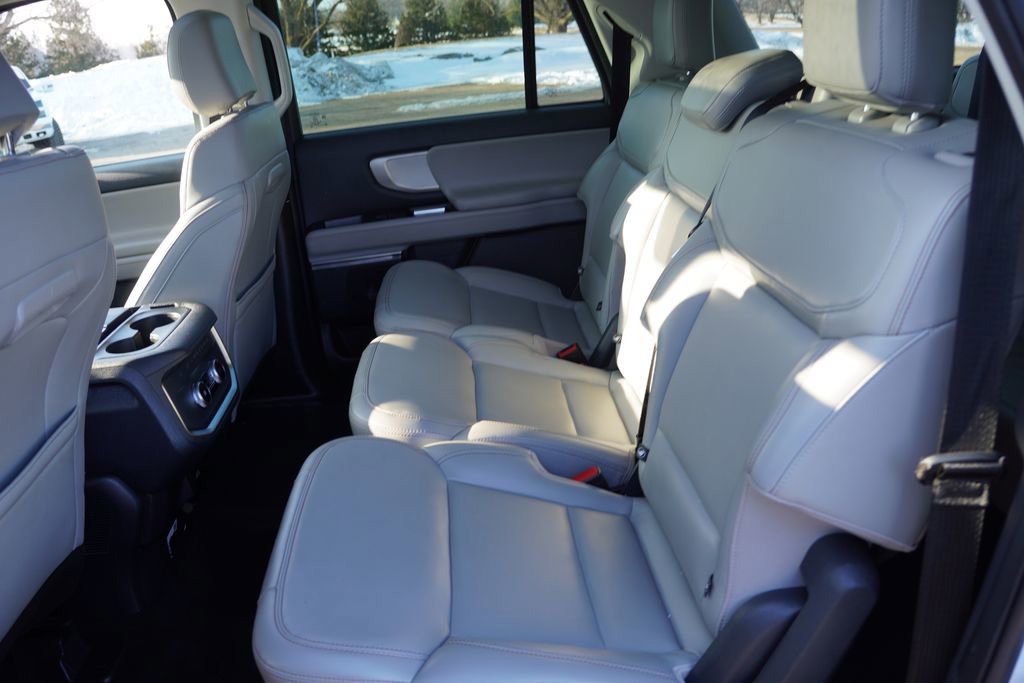 Certified 2025 Ford Expedition Max Active image 18