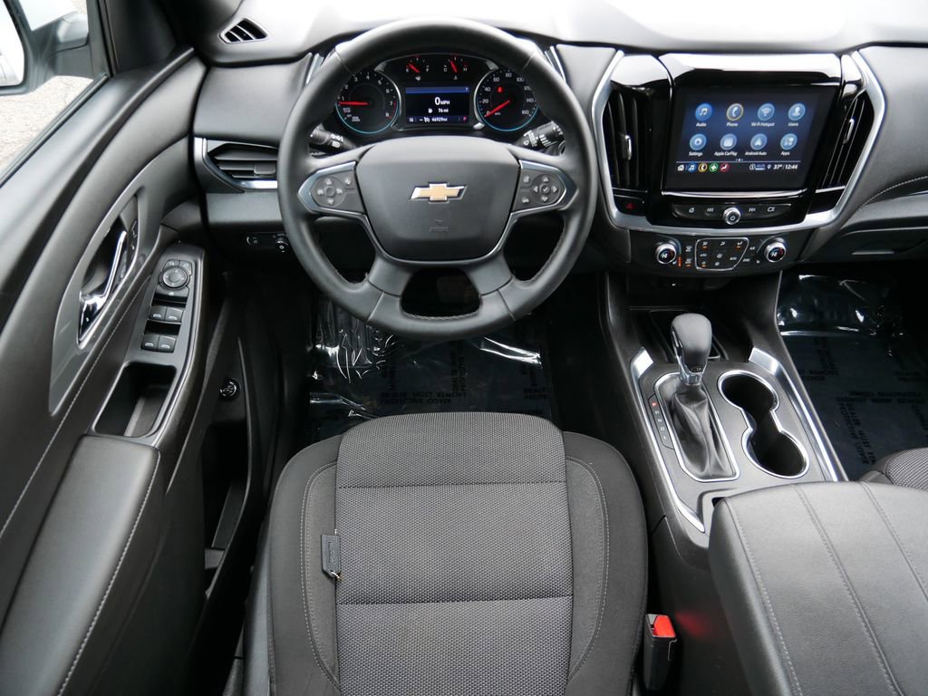 Used 2023 Chevrolet Traverse LT AWD/4WD image 12