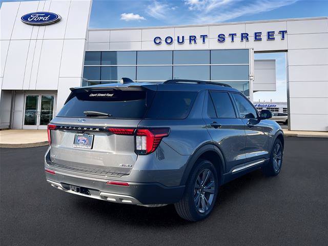 Certified 2025 Ford Explorer Active w/ Active Comfort Package AWD/4WD image 5