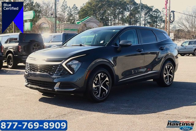 Used 2023 Kia Sportage EX image 1
