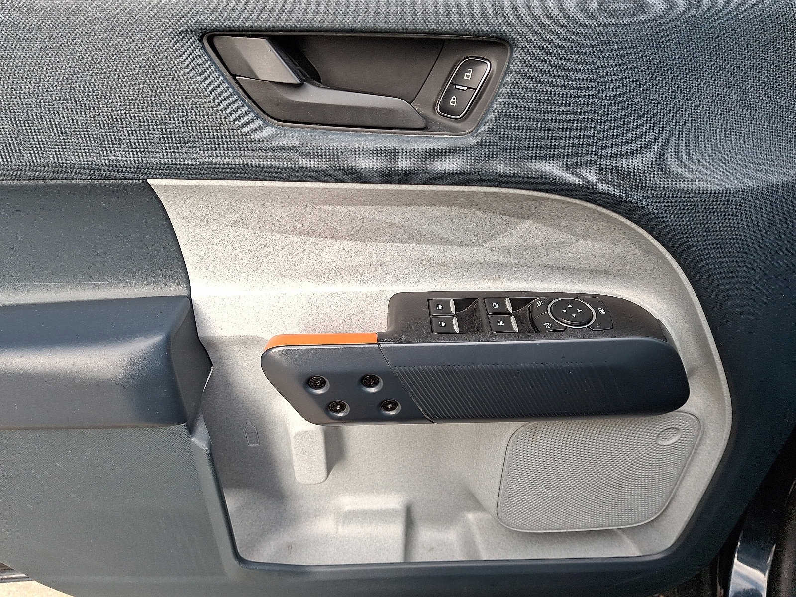 Certified 2022 Ford Maverick XLT image 15