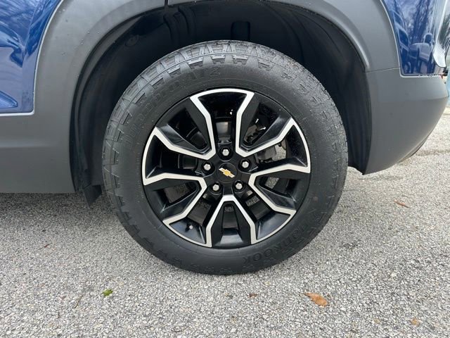 Used 2022 Chevrolet TrailBlazer ACTIV w/ Sun and Liftgate Package image 32