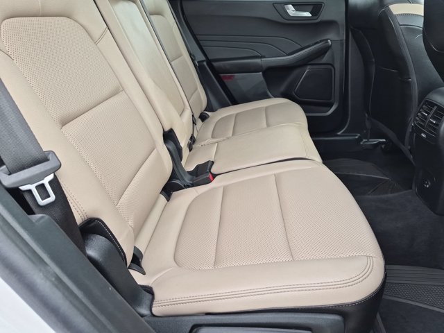 Certified 2022 Ford Escape SEL AWD/4WD image 31
