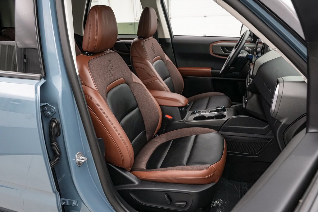 Certified 2025 Ford Bronco Sport Outer Banks w/ Outer Banks Tech Package+ image 27