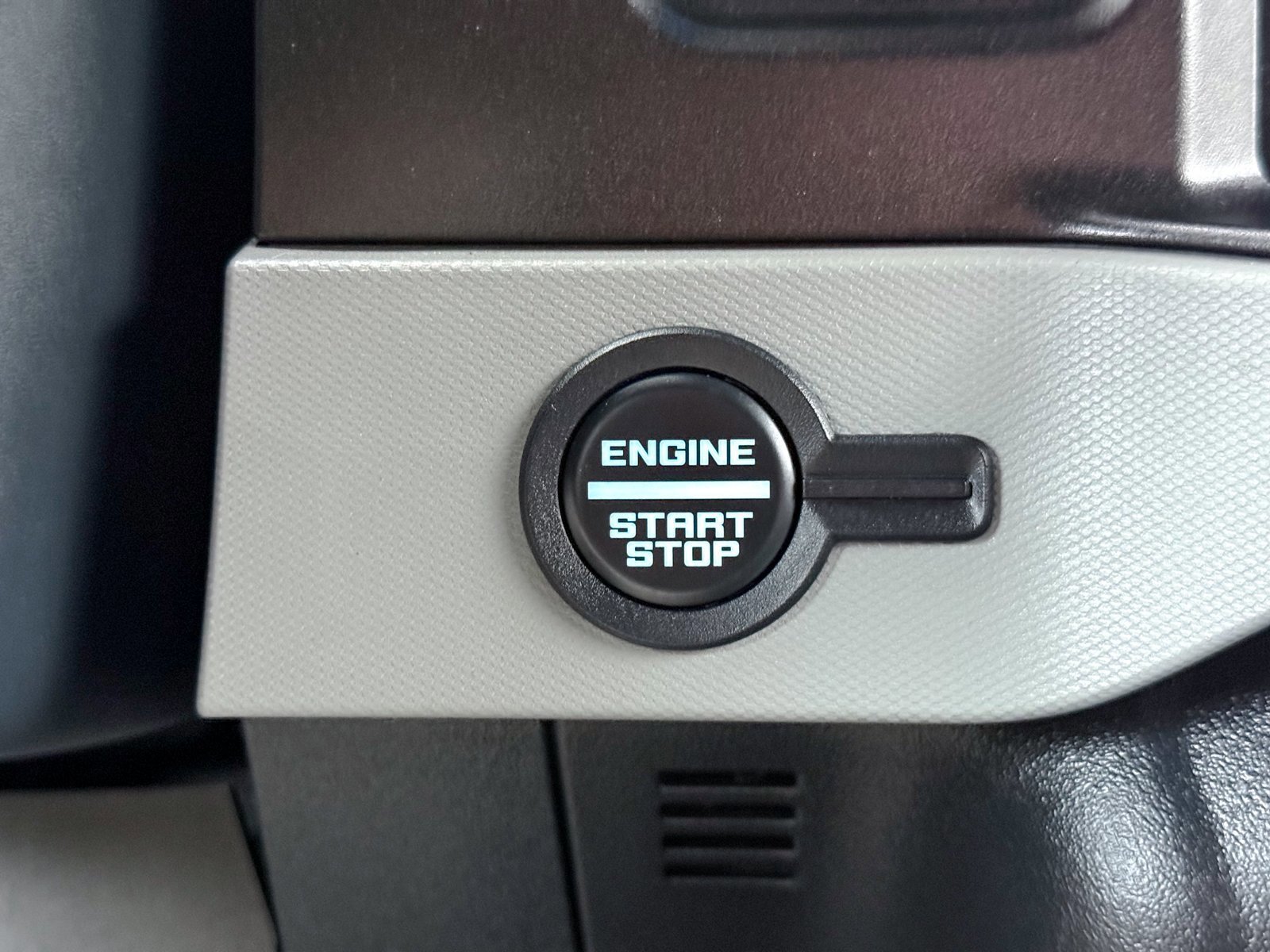 Certified 2023 Ford Bronco Badlands image 24