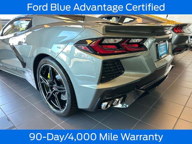 Used 2023 Chevrolet Corvette Stingray Premium Conv w/ Z51 Performance Package RWD image 4