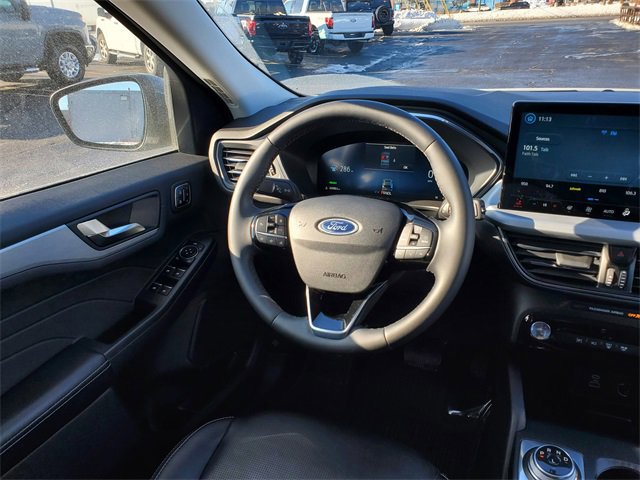 Certified 2023 Ford Escape Platinum image 9