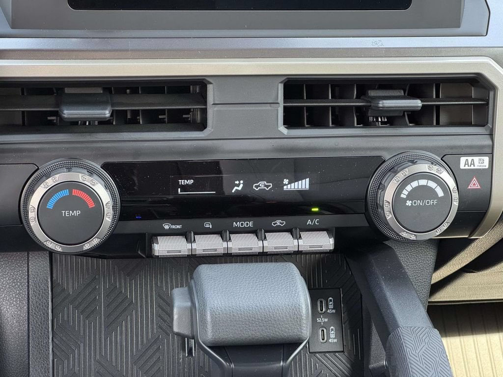 Used 2024 Toyota Tacoma SR5 AWD/4WD image 5