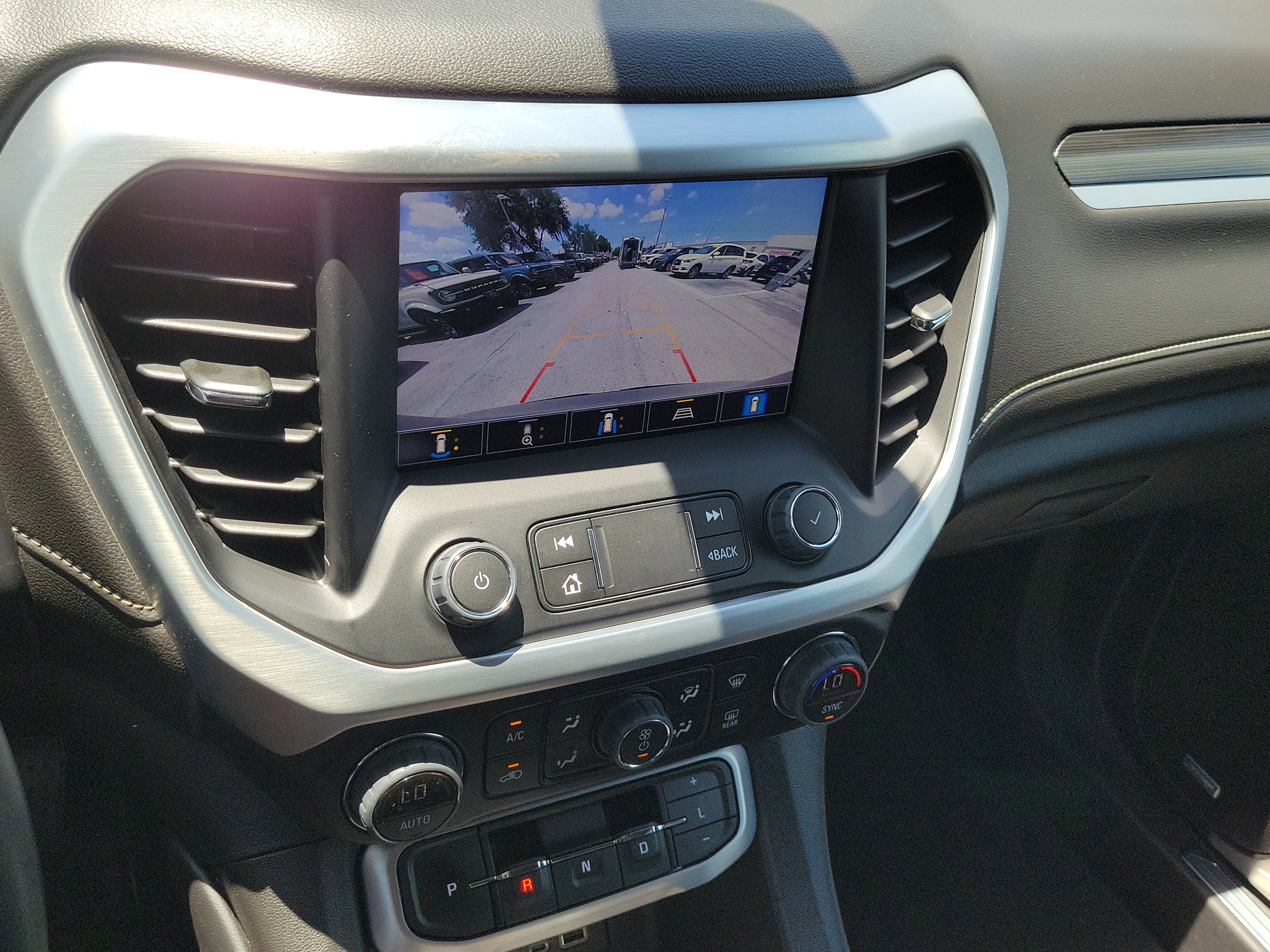 Used 2023 GMC Acadia SLT w/ Elevation Edition FWD image 27
