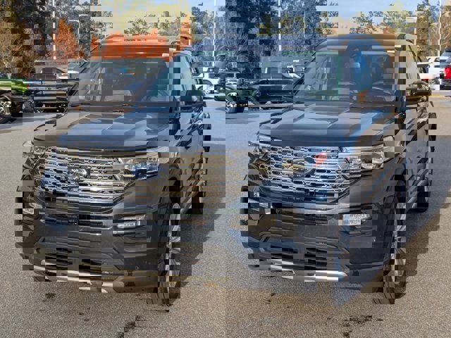 Certified 2023 Ford Explorer Limited w/ Hybrid Equipment Group 310A image 8