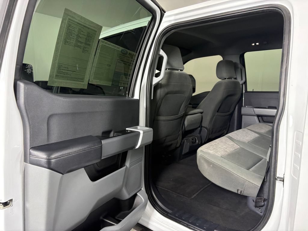 Certified 2024 Ford F250 XLT AWD/4WD image 27