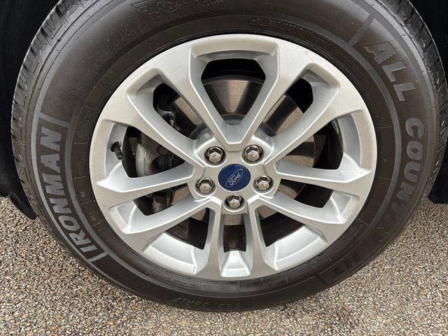 Certified 2022 Ford Escape SE w/ Convenience Package image 9