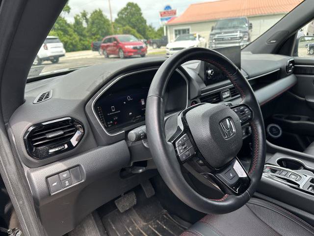 Used 2025 Honda Pilot Black Edition image 20