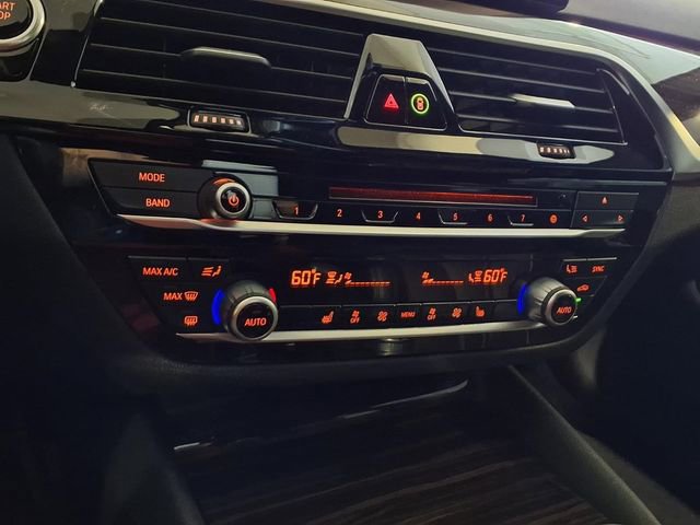 Used 2019 BMW 530e image 8