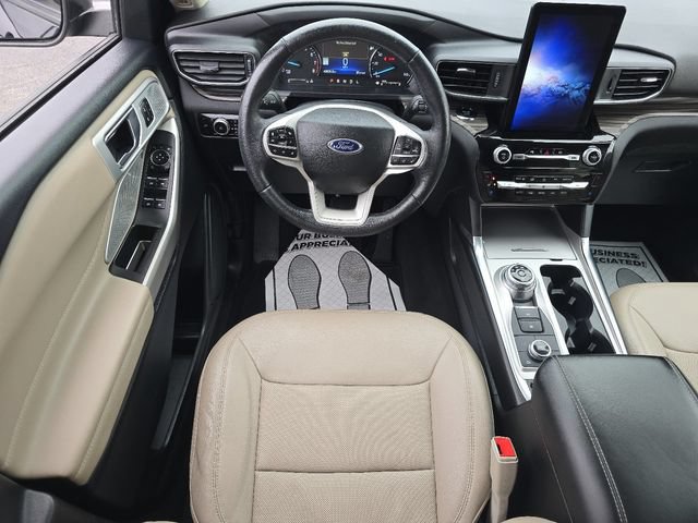 Certified 2023 Ford Explorer Limited w/ Limited Technology Package AWD/4WD image 30