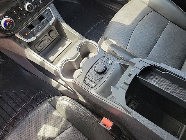 Used 2023 GMC Terrain SLT FWD image 9