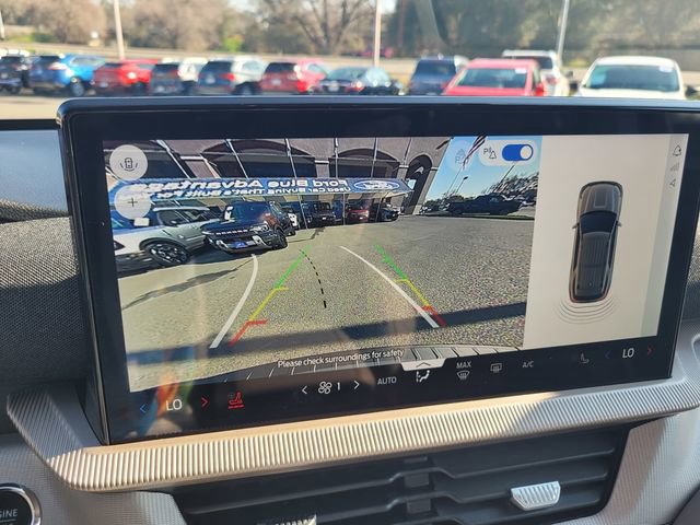 Certified 2025 Ford Explorer Active w/ Active Comfort Package image 20