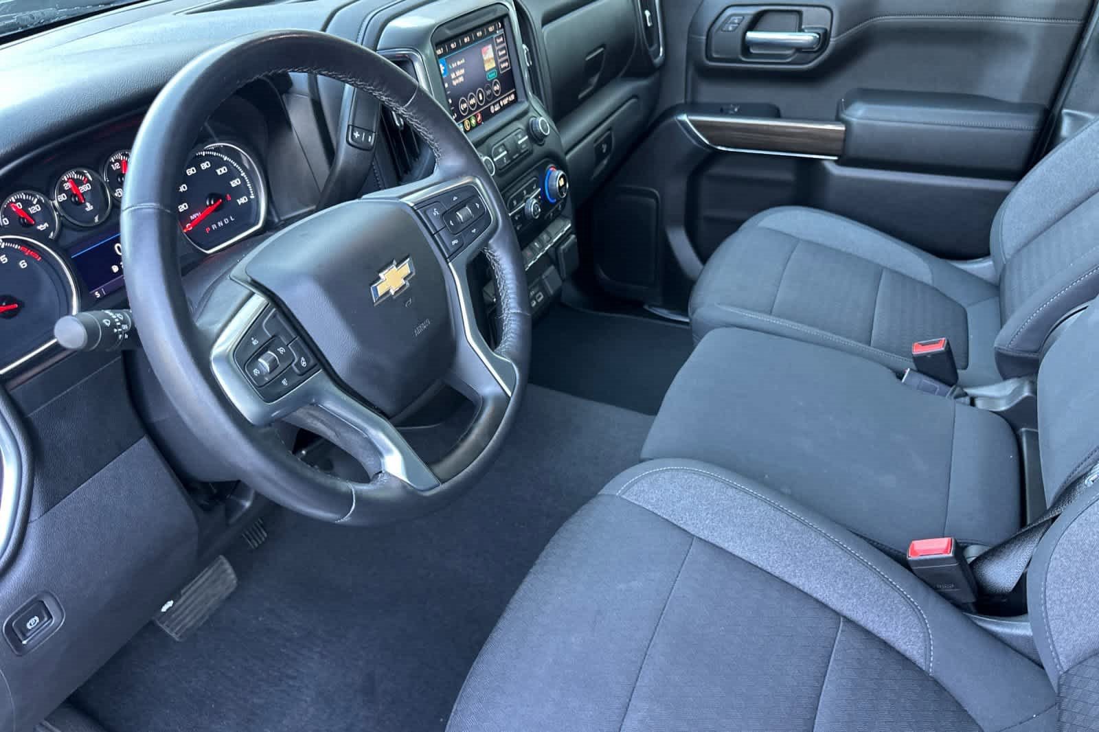 Used 2020 Chevrolet Silverado 1500 LT w/ All-Star Edition image 12