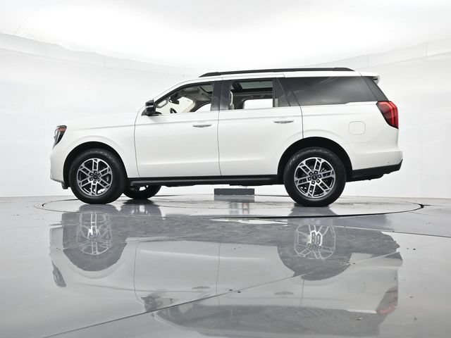 Certified 2025 Ford Expedition Active AWD/4WD image 42