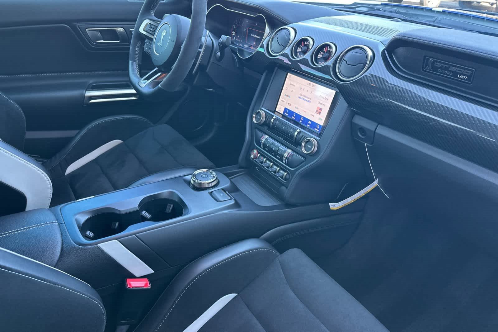 Certified 2020 Ford Mustang Shelby GT500 w/ Carbon Fiber Track Pack image 16