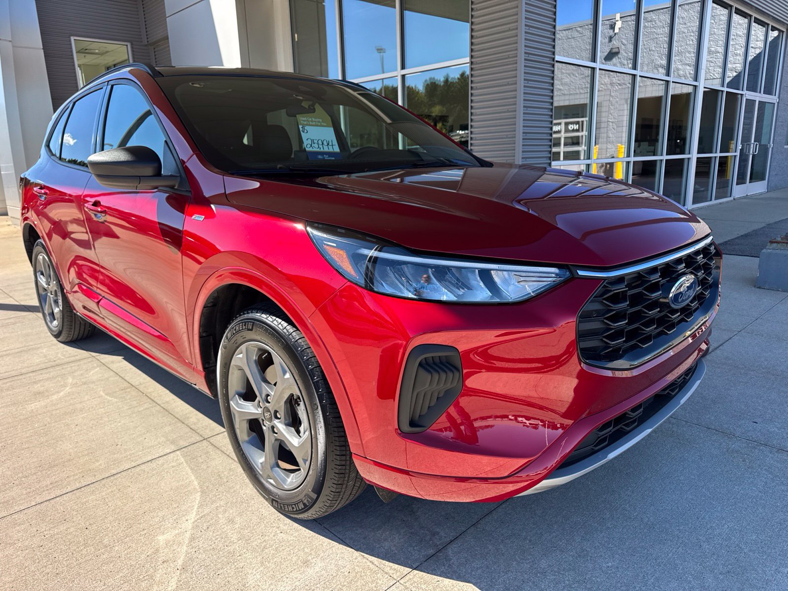 Certified 2024 Ford Escape ST-Line w/ Tech Pack #1 AWD/4WD image 10