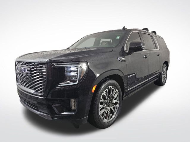 Used 2023 GMC Yukon XL Denali Ultimate image 3