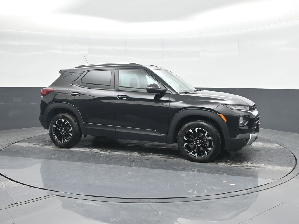 Used 2023 Chevrolet TrailBlazer LT w/ Convenience Package image 11