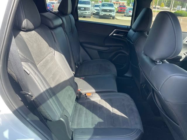 Used 2022 Mitsubishi Outlander SE AWD/4WD image 22