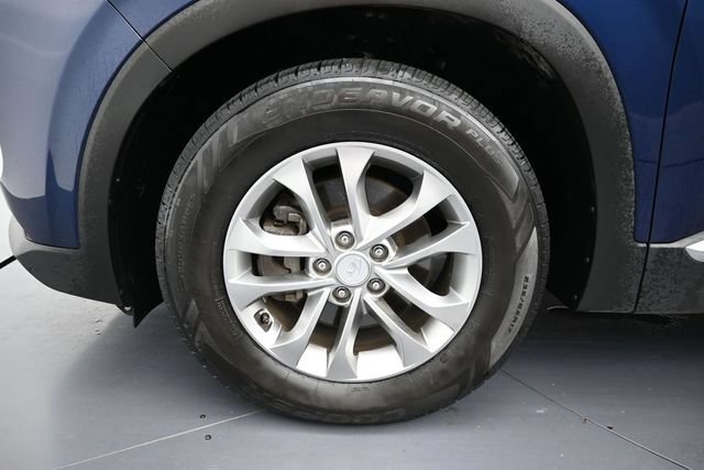 Used 2020 Hyundai Santa Fe SE FWD image 10