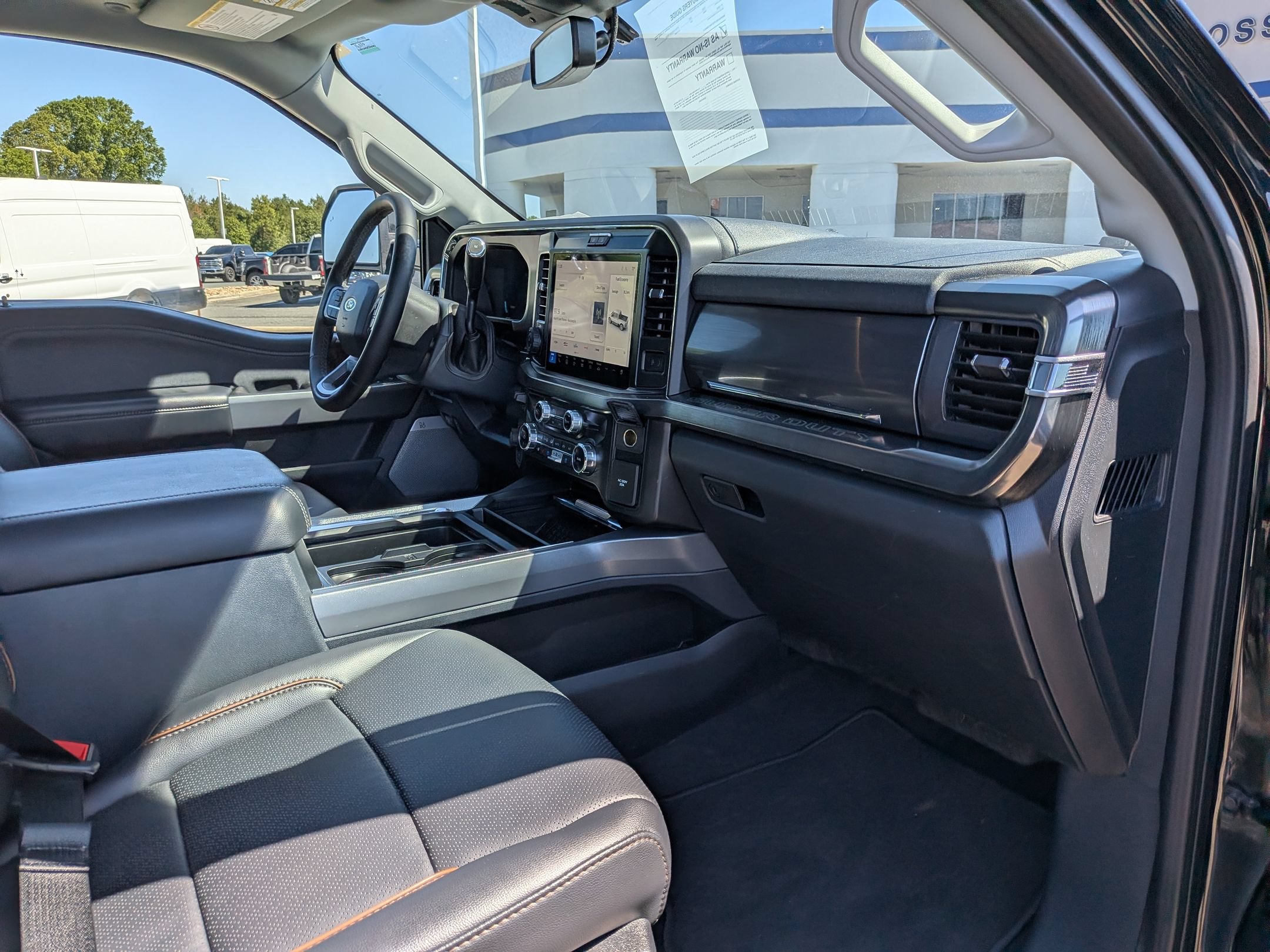 Certified 2025 Ford F250 Lariat w/ Lariat Ultimate Package AWD/4WD image 38