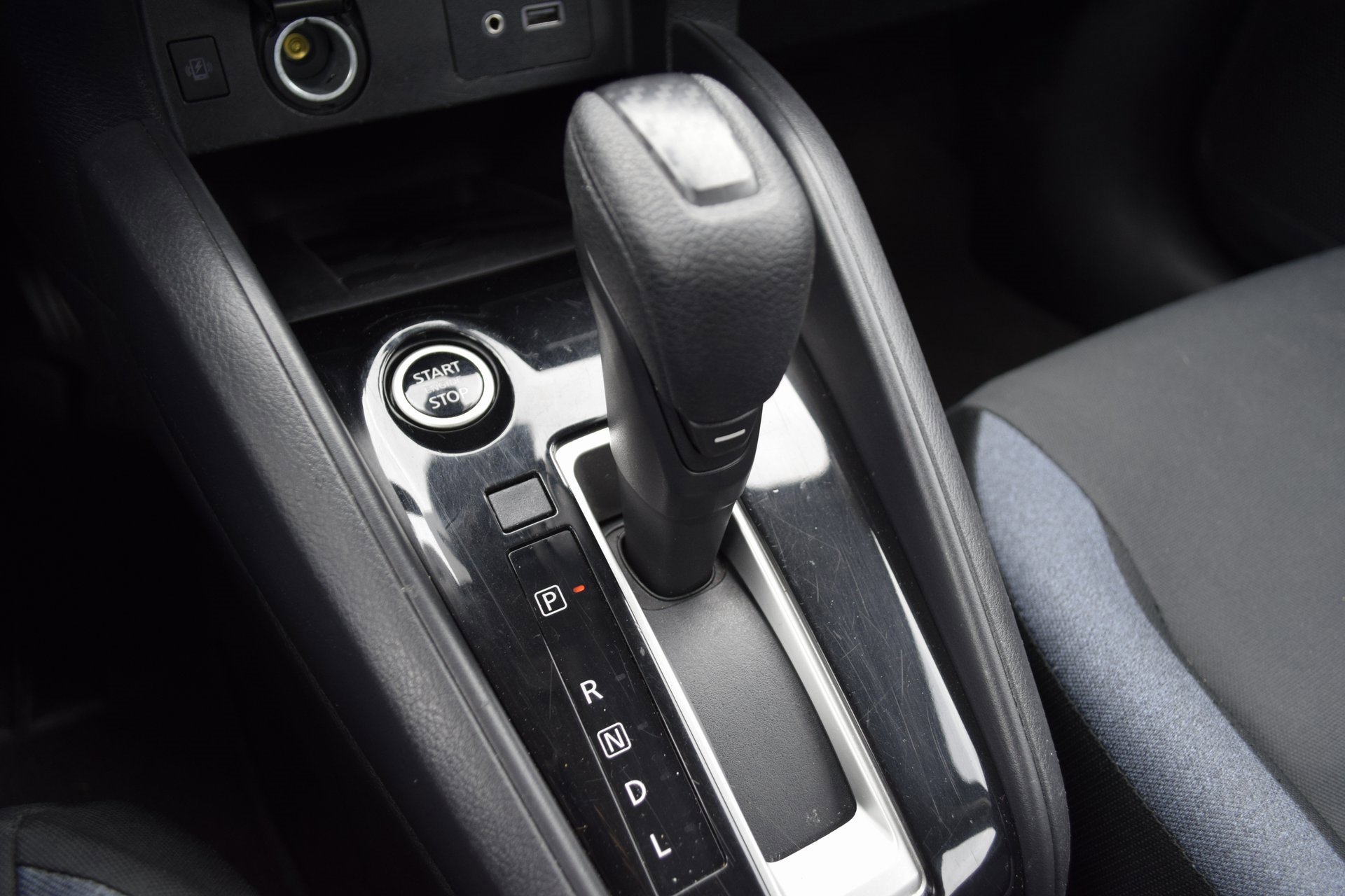 Used 2023 Nissan Versa SV image 15