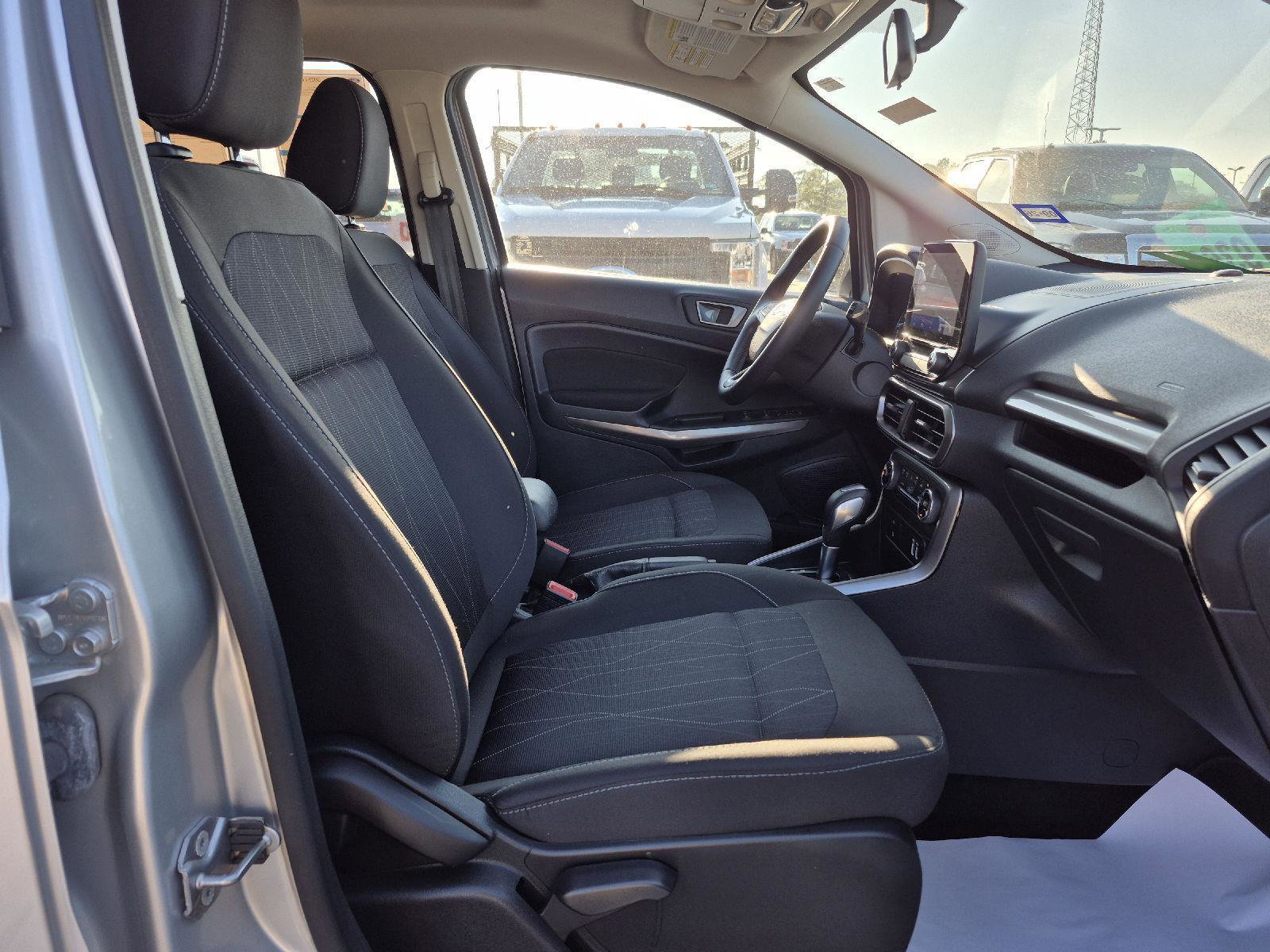 Certified 2020 Ford EcoSport SE w/ SE Convenience Package image 23