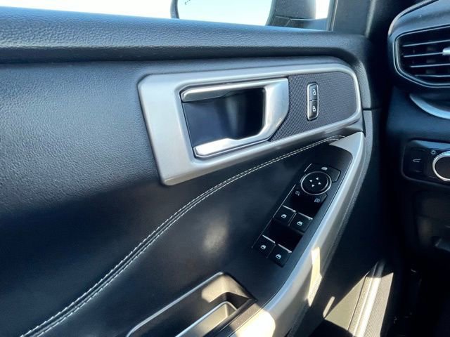 Certified 2022 Ford Explorer XLT w/ Class IV Trailer Tow Package image 21