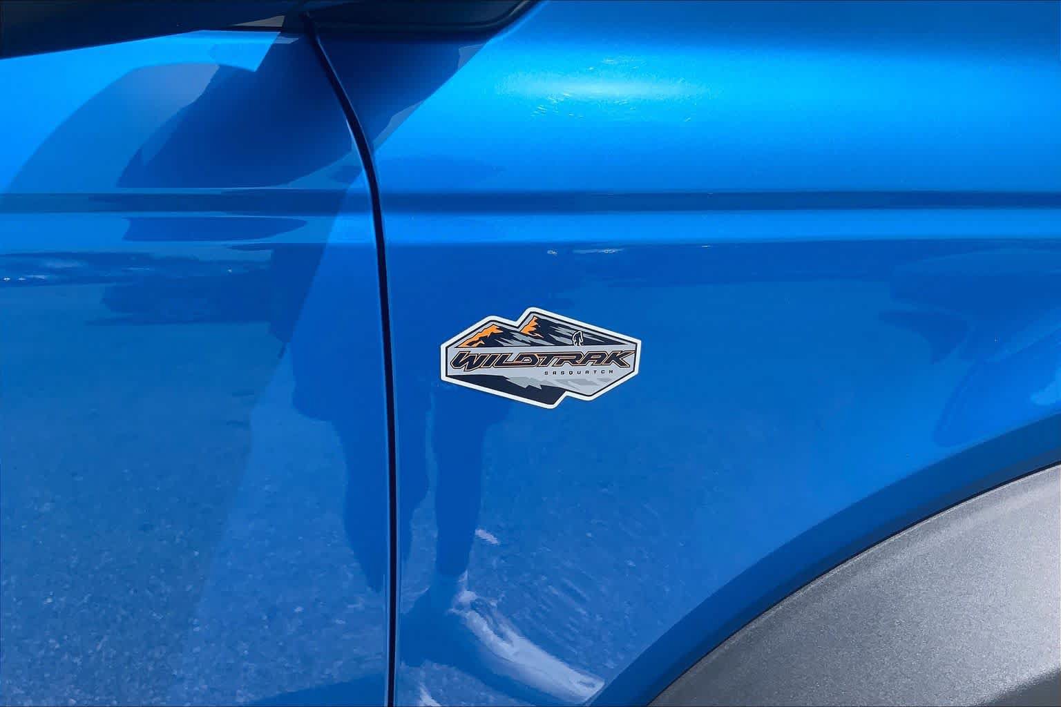 Certified 2024 Ford Bronco Wildtrak AWD/4WD image 10
