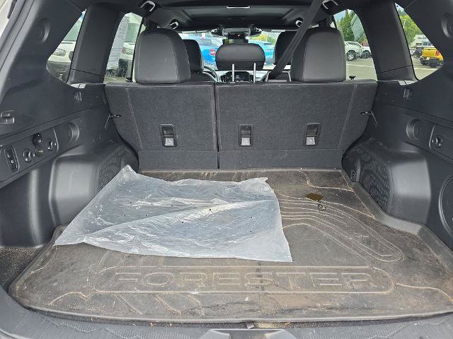Used 2025 Subaru Forester Touring AWD/4WD image 34